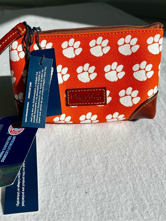 Dooney & Bourke Handbags - Dooney & Bourke Clemson Leather zipped wristlet
